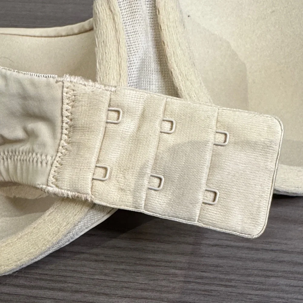 GAP Nude Favorite Strapless Bra